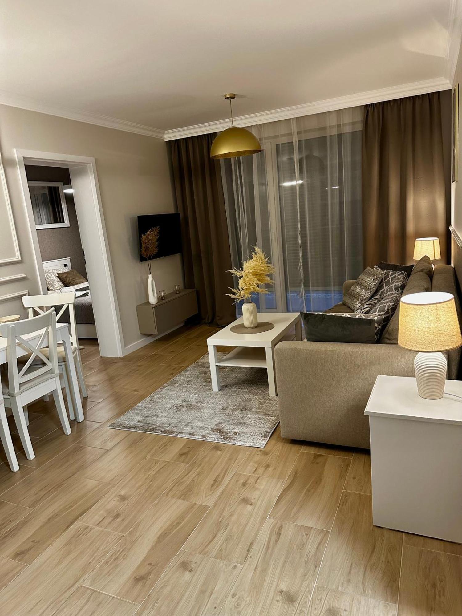 Apartamenty Kielce- Klonowa Nad Zalewem, 1-13 Osob, Faktura, Parking, Centrum Exterior photo