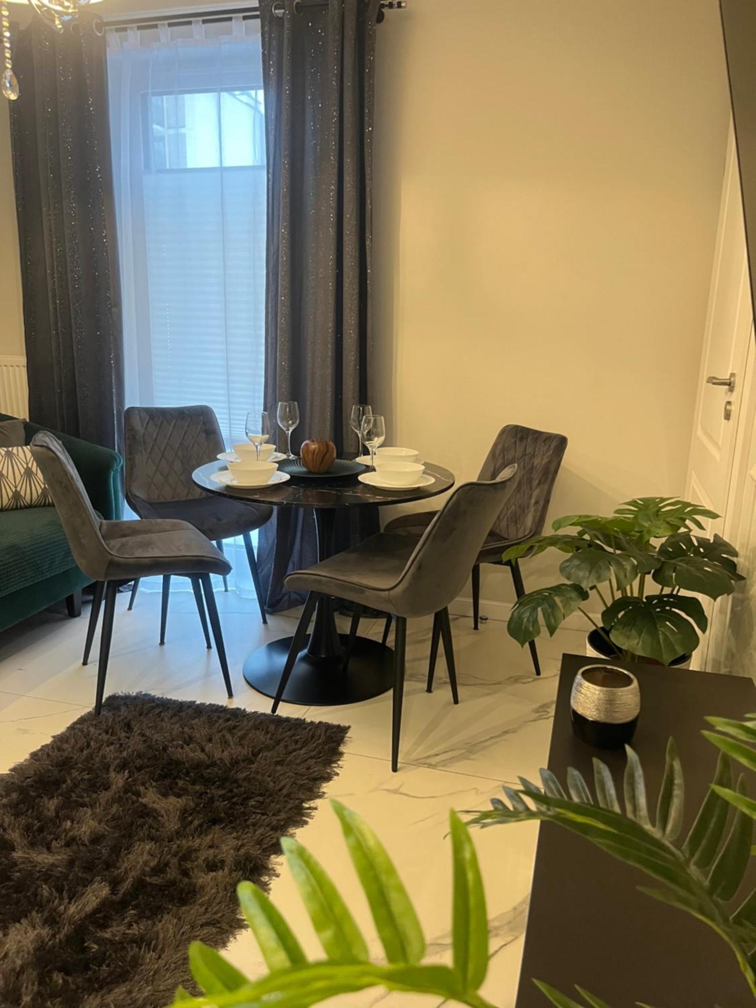 Apartamenty Kielce- Klonowa Nad Zalewem, 1-13 Osob, Faktura, Parking, Centrum Exterior photo